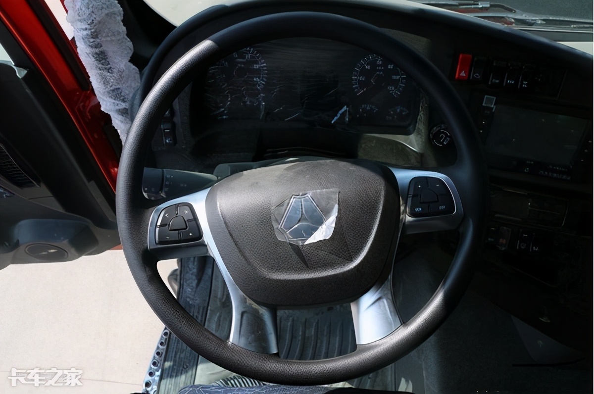 540马力汕德卡自卸车,重汽汕德卡540马力发动机动力不足