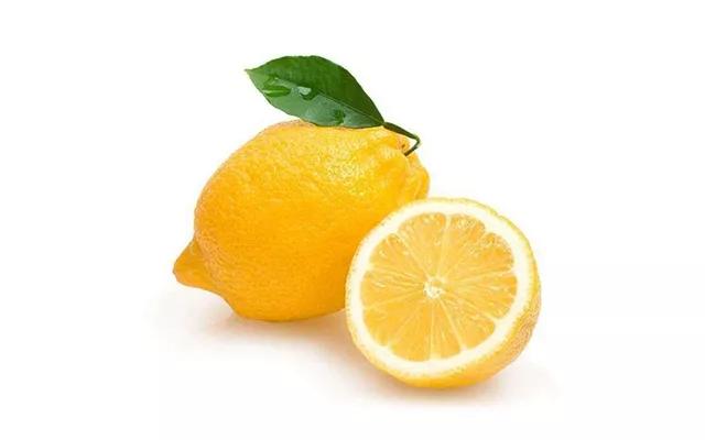 帆布鞋发黄怎么清洗小妙招,帆布鞋泛黄怎么去掉