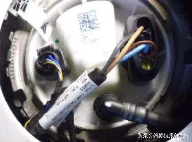 奥迪新车油箱提示故障怎么解决,奥迪a6故障码显示油箱排气阀断路