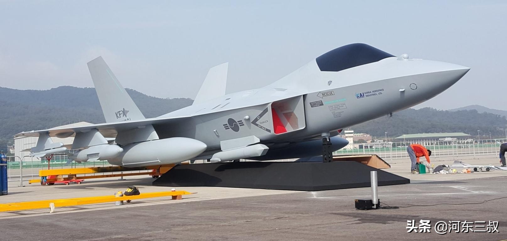 韩国kf-21和f22对比图,韩国隐形战机kf21