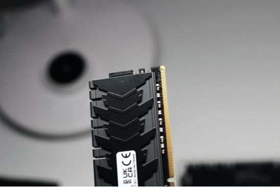 金士顿fury叛逆者现在多少钱,金士顿fury3600什么内存颗粒