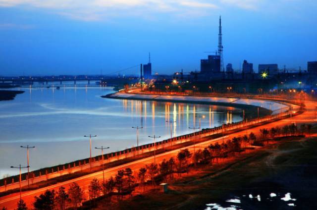 吉林省风景好的公路,吉林省第一条高速公路是哪条