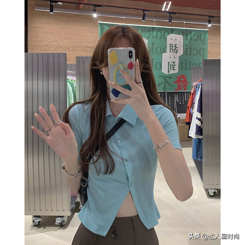 别再穿卫衣了今春这么穿才时髦,杨幂赵露思同款袄