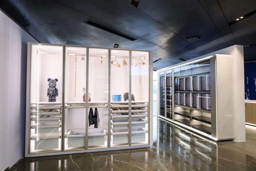 鎮嶉珮闆嗗洟鑲′唤鏈夐檺鍏徃鍥剧墖,鎮嶉珮浜旈噾瀹樼綉