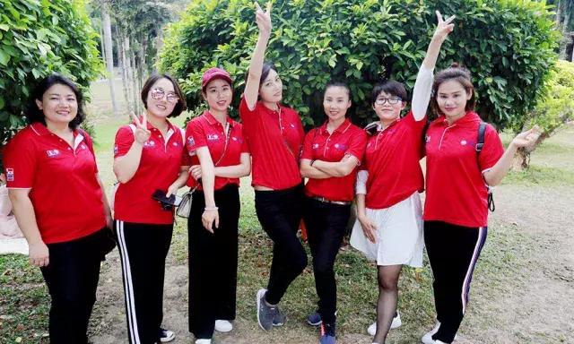 巨邦清明献花丨人间四月无心芳菲，上山看总设计师改革大步豪迈