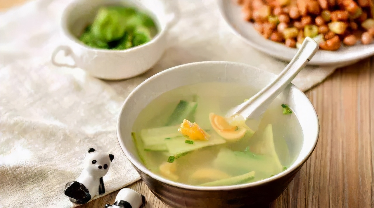 过敏性紫癜发病期间可以吃什么,过敏性紫癜越来越严重了怎么办