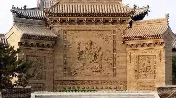 进门就是一堵墙的房子好吗,为什么宅院进门有一堵墙