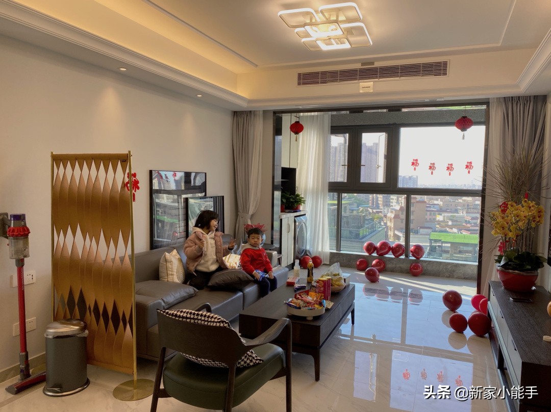 新房子乔迁之喜布置简单,乔迁新居喜气盈门的下一句