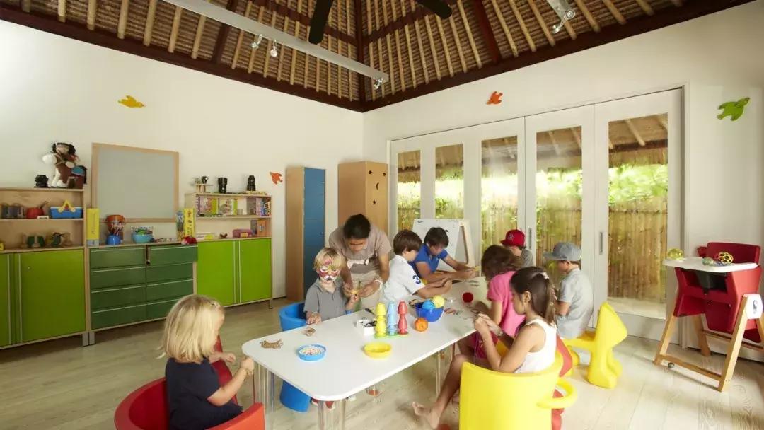 lv包包轻奢都是真的吗,别光顾着购物