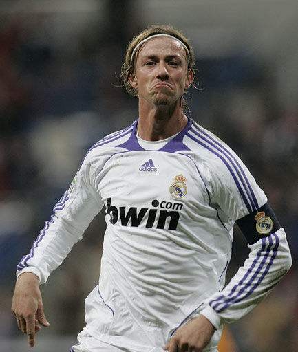 若选世界前5中场节拍器，你会选择谁