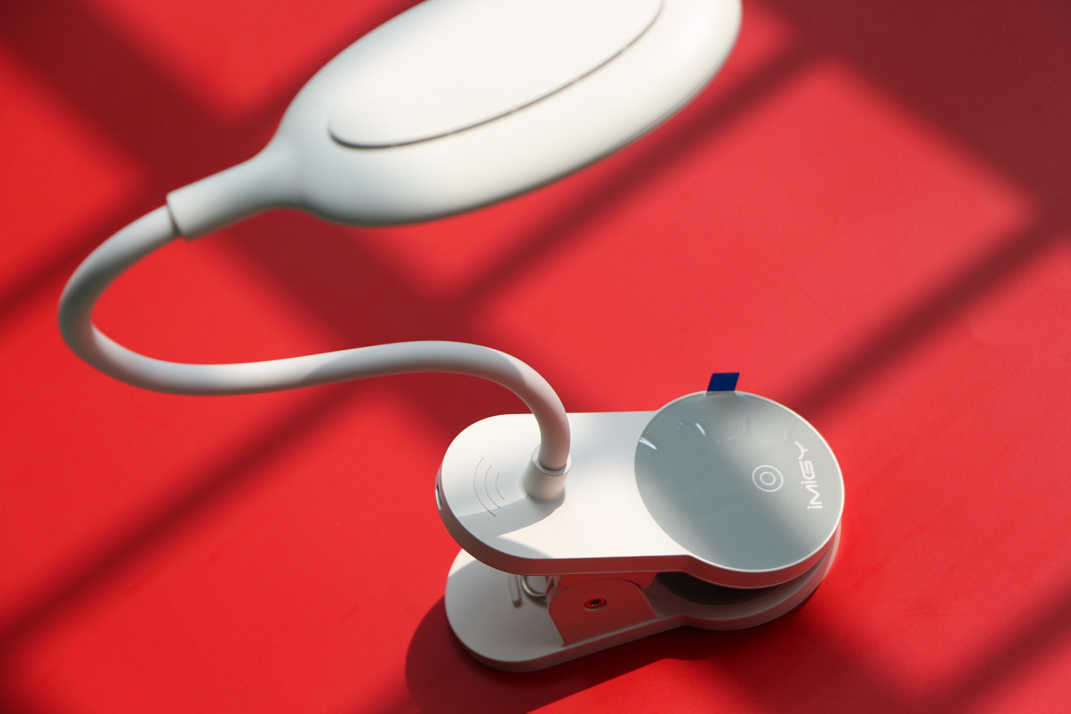 夜读学习更要护眼健康宜美床头夹子台灯