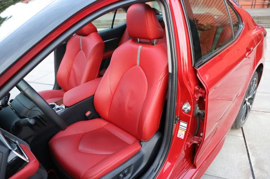 懂你所想，玩转第八代凯美瑞的极致操控