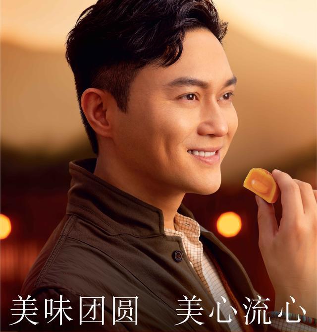 弃做年入过亿的综艺咖，张智霖夫妻决定返港，受刺激了？