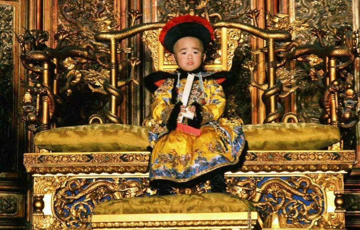 古代帝王都是用朕一个字来代表的,古代皇帝为什么称自己为朕