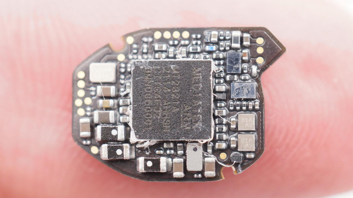 苹果airpodspro对比beats,airpodspro和beatsstudiobuds到底谁好