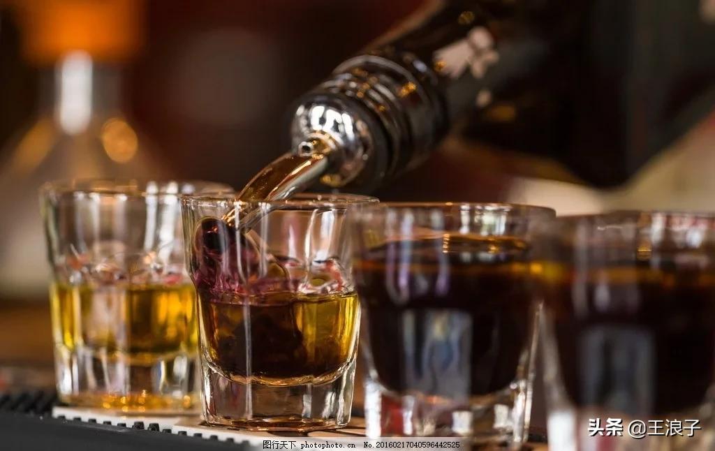 遇到酒托可以全身而退吗,遇到酒托报警能解决吗