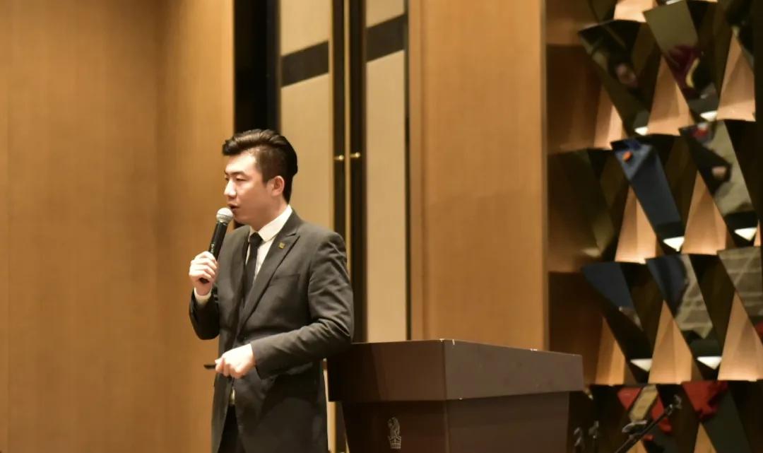 金地集团突破千亿,金地集团深耕城市