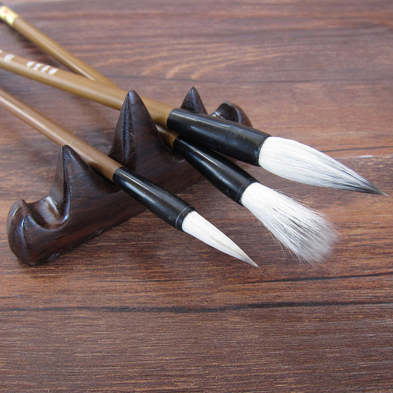 赢得霜毛秃后归——毛笔是怎样从粗短的鸡距发展成今天的羊毫?