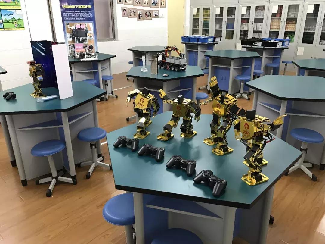 创新教育课题启动steam,steam创客教育与传统教育