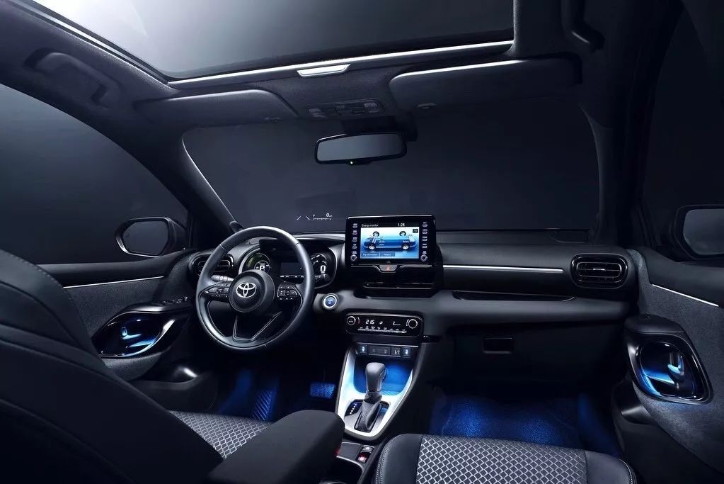 最新丰田雅力士两厢车,两厢雅力士2024