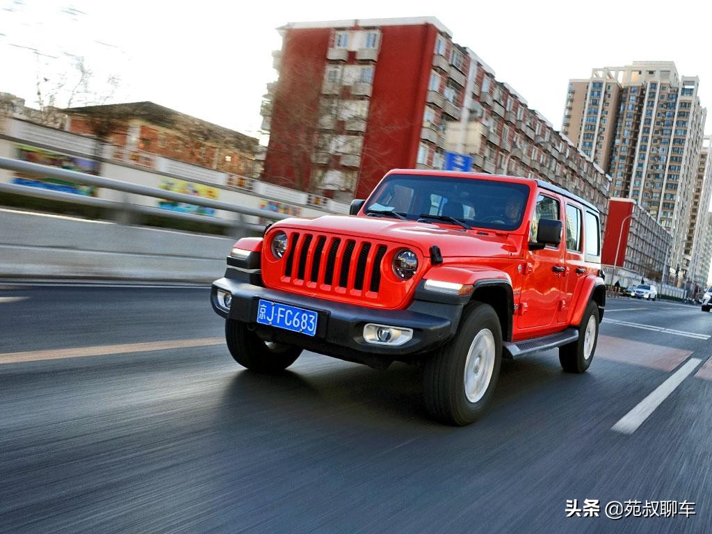 全新jeep牧马人试驾视频,全新换代jeep牧马人角斗士试驾