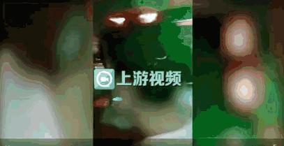 “以为女孩子好欺负是吧，信不信马上曝光你！”