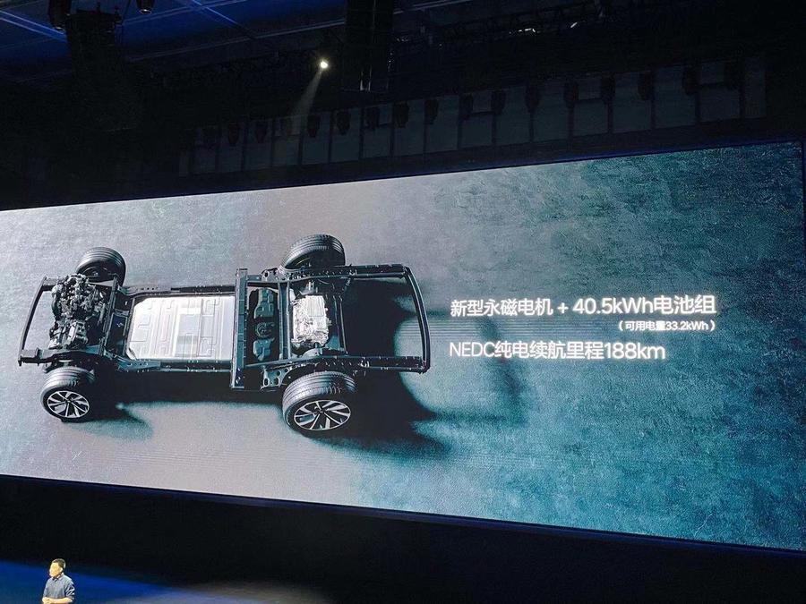 理想one2021款和特斯拉modely,理想one2021款价格哪个厂家生产