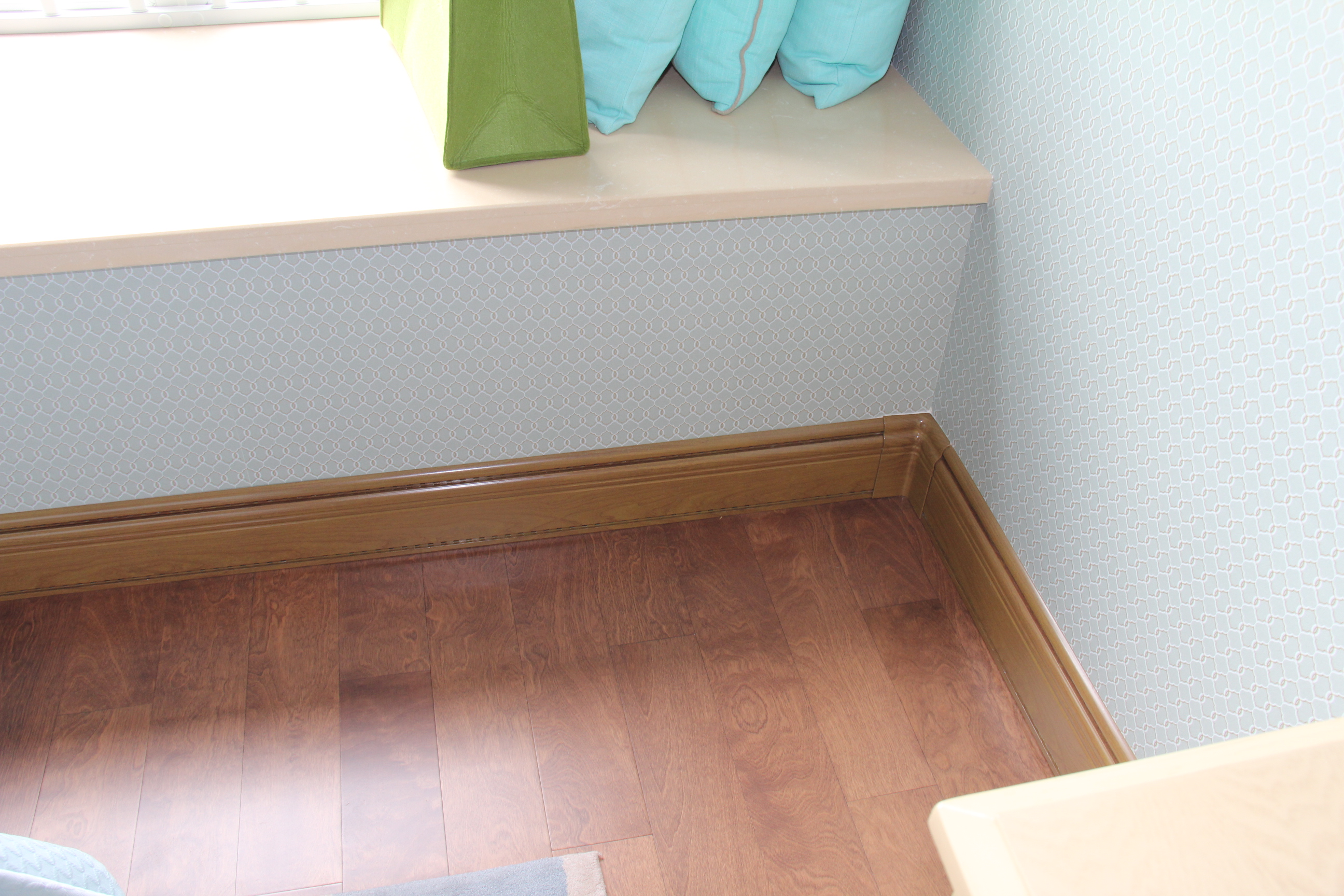 踢脚暖用什么加热器,踢脚暖的正确使用方法