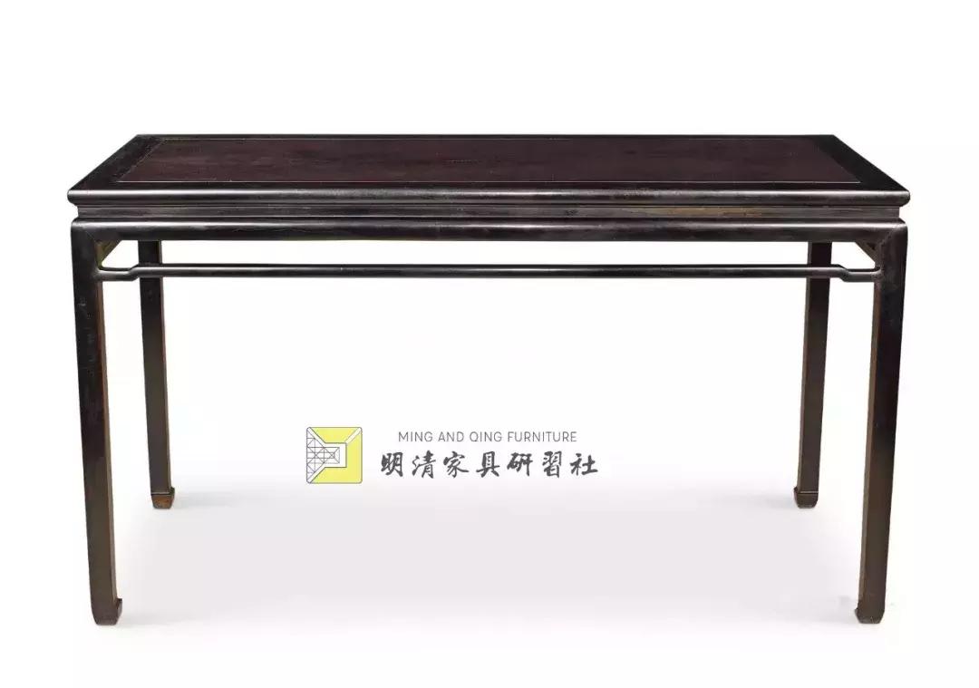 阴沉木属于沉香木吗,阴沉木属于檀香类吗