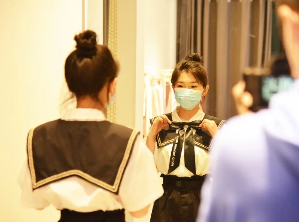 大型商超“薅羊毛”攻略！五一期间来乐客城，就“购”了