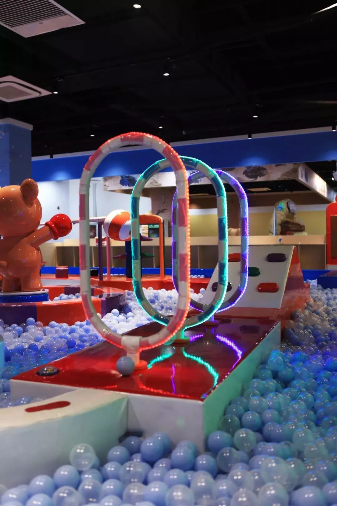 北京游乐园万圣节,北京第五频道体育城堡儿童乐园