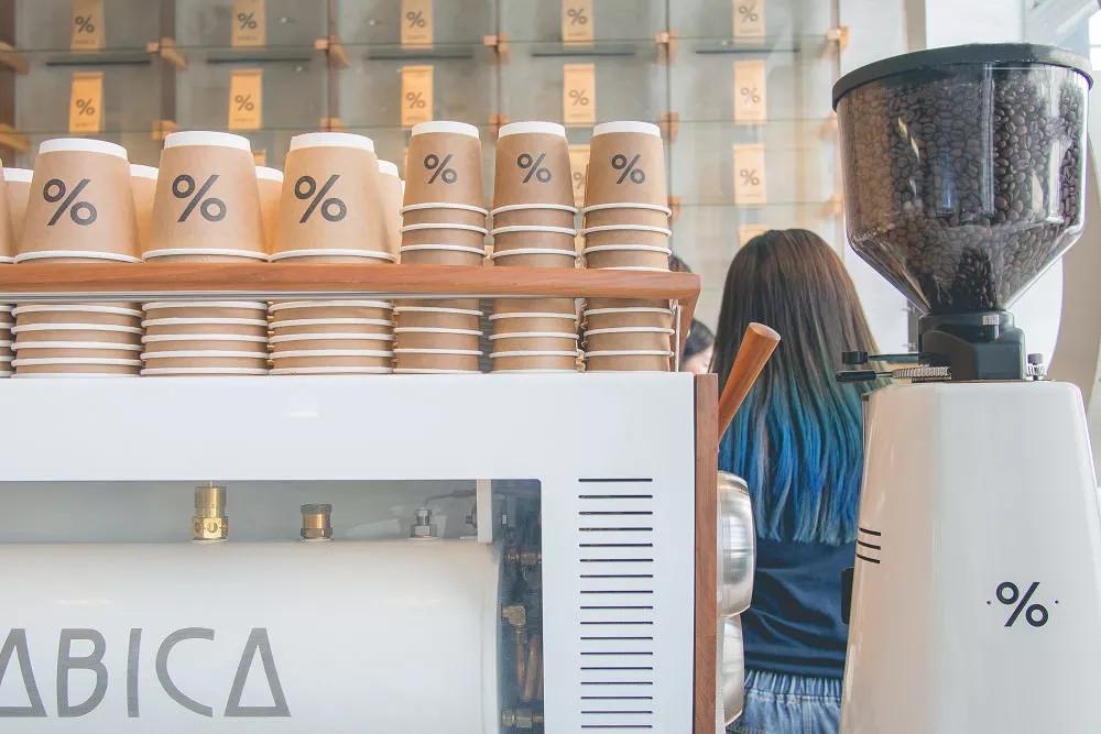 上海神秘咖啡品牌%Arabica,日本设计师青山周平、佐藤大亲自操刀