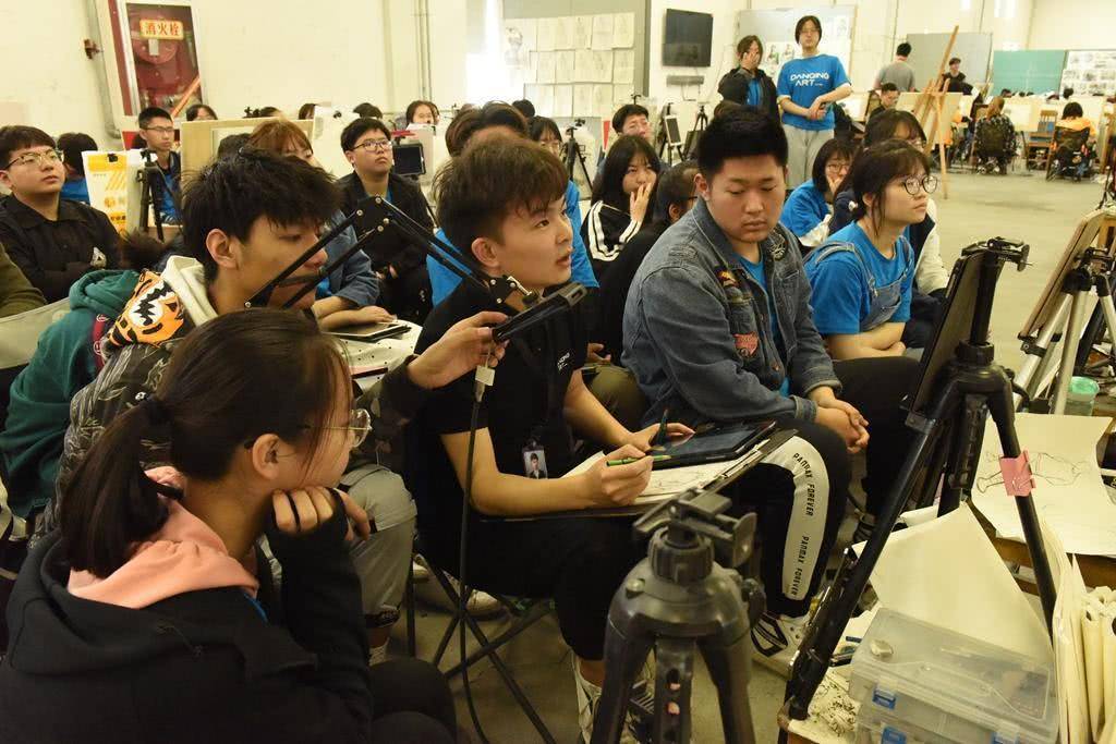 陕西西安丹青美术招生,零基础学美术之路