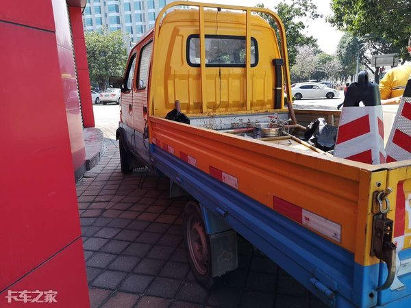 长安微卡新豹双排小货车发动机,新车长安新豹t3双排2.2米仓栅微卡