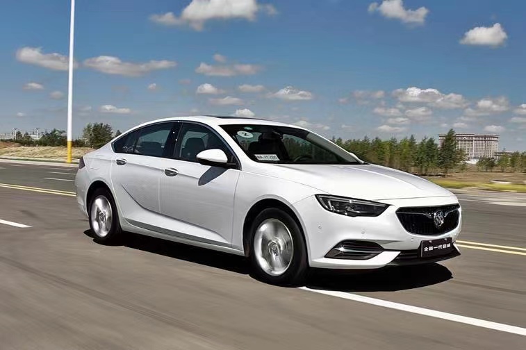 别克君威1.5t对比现代索纳塔1.5t,2022款别克君威1.5t豪华版落地价