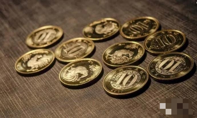 银行发行的纪念币如何收藏不氧化,生肖纪念币有一点氧化了还值钱吗