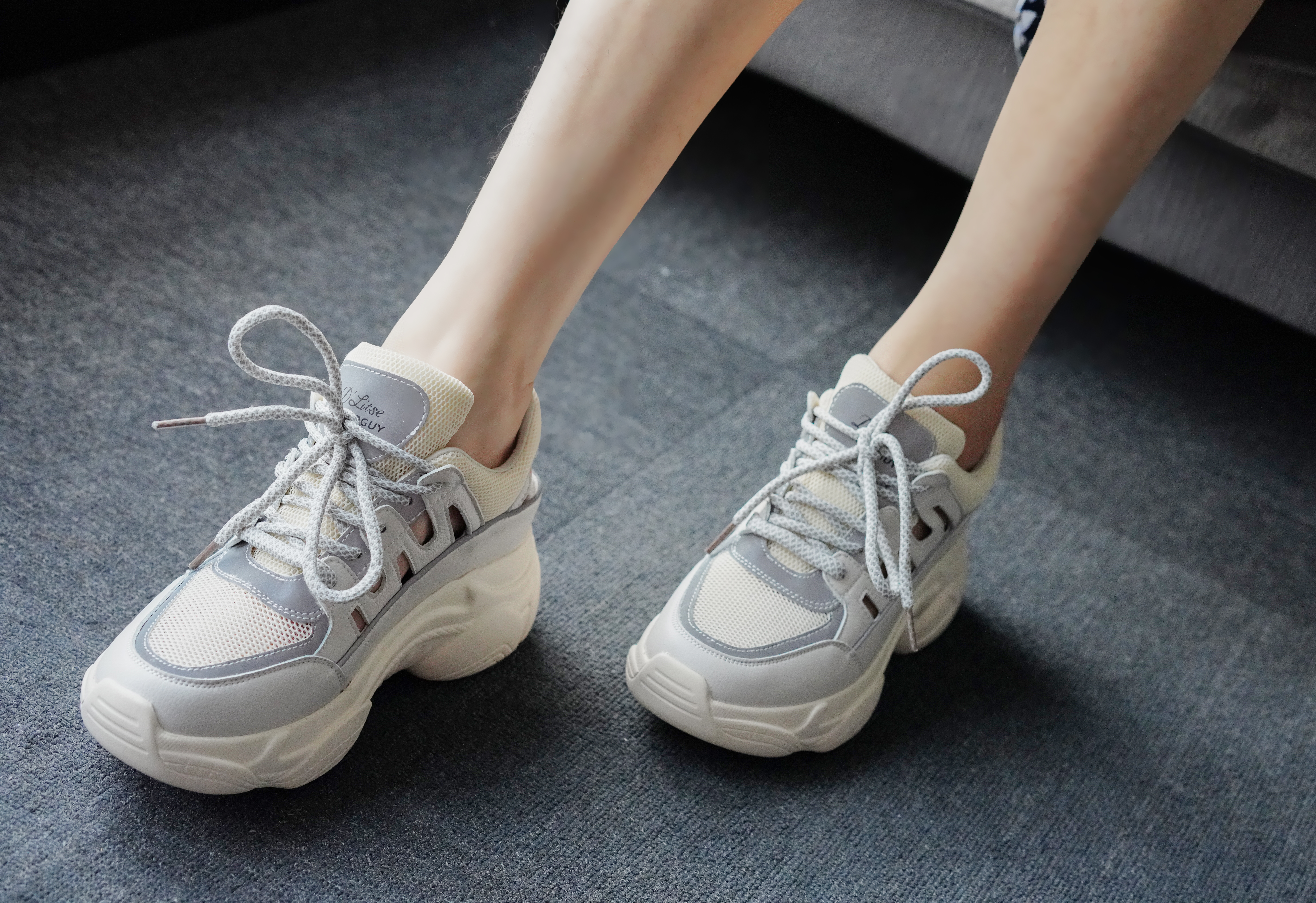 正确的选鞋方法和技巧,买鞋子有什么诀窍吗