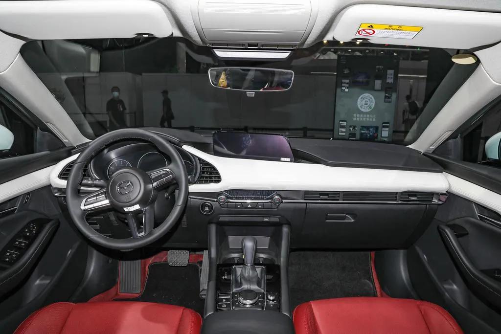 昂克赛拉和卡罗拉的安全性哪个好,卡罗拉与昂克赛拉的质量