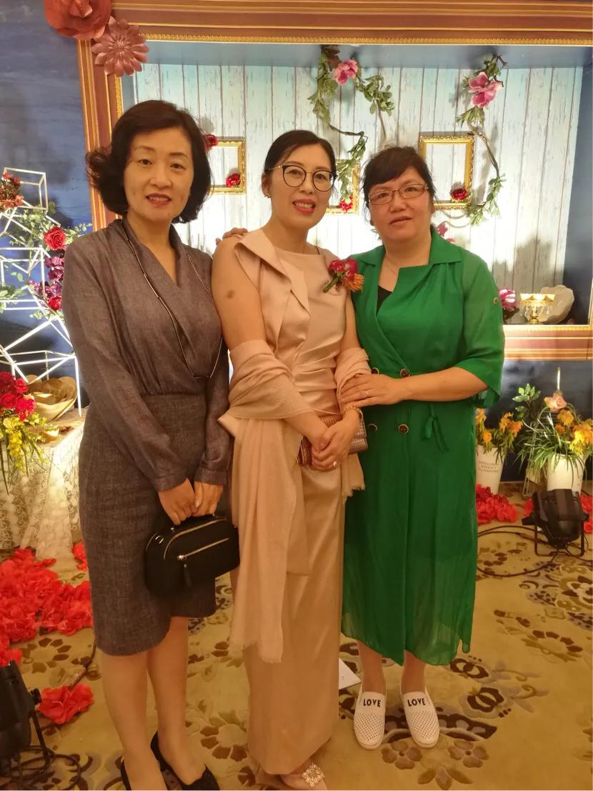 适合30多岁职场女性服装品牌,高端职场女装品牌推荐