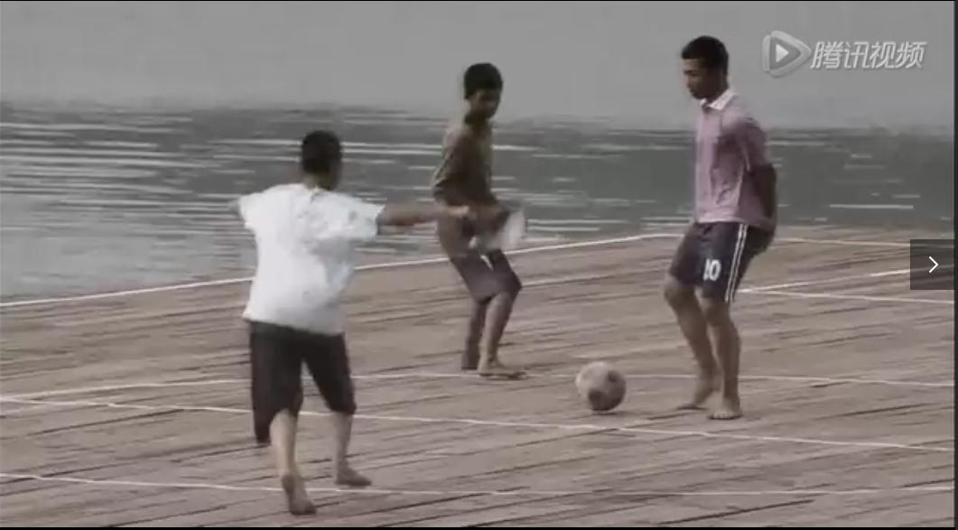 盘点很震撼的足球场,你见过漂在水上的草坪吗