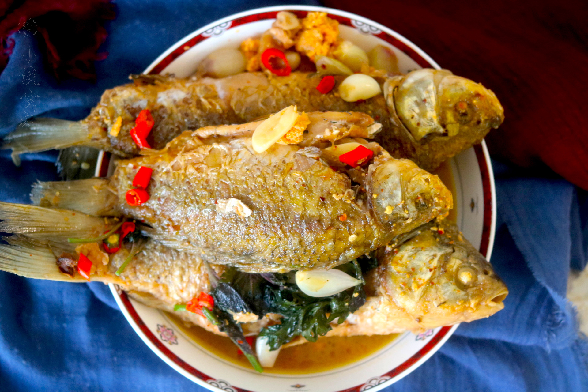 煎鲫鱼不粘不碎不破皮怎么办,煎鲫鱼不粘锅的技巧放盐