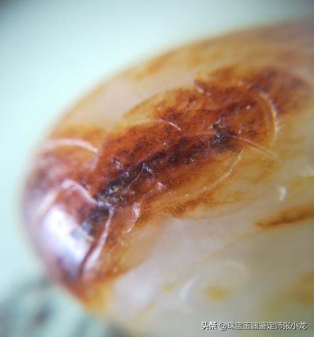 籽料皮色真假的技术鉴别,如何判断和田玉籽料皮色真假