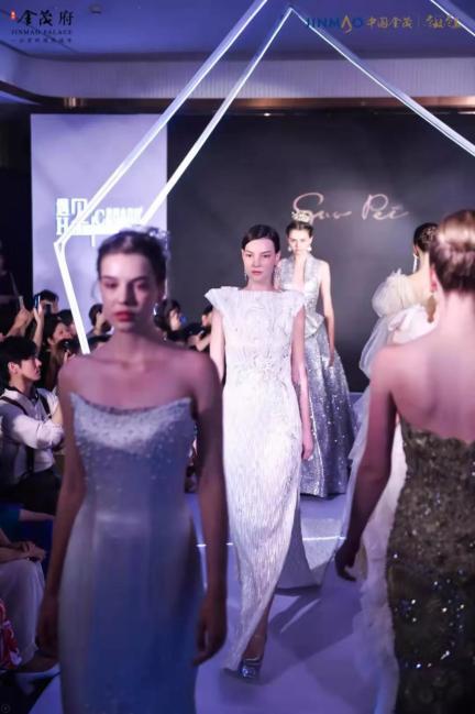 女王郭培携手海河金茂府，重现都会圈层的高定精义