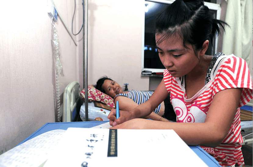 9年前，那个被称为“最美女孩”的90后姑娘，如今现状如何？