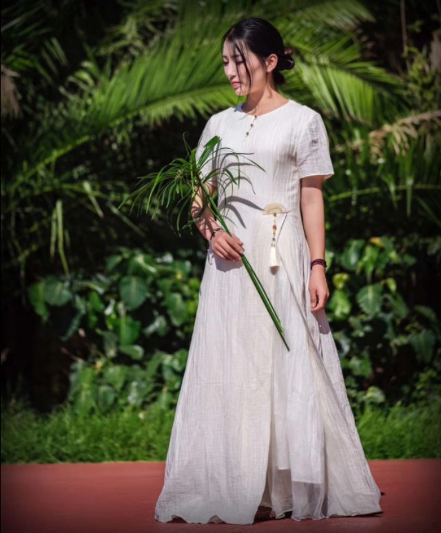 特别喜欢棉麻衣服,夏天为什么喜欢穿棉麻衣服