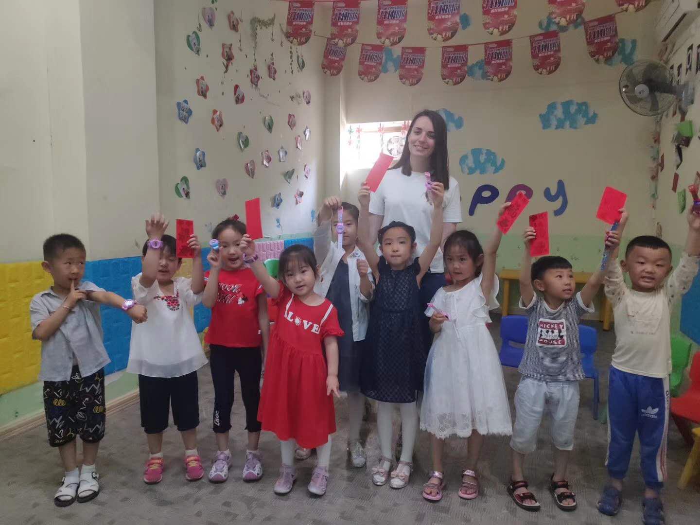 楂樺攼鍑开鍥介檯鏁欒偛涓績,鍑开鍥介檯鏁欒偛