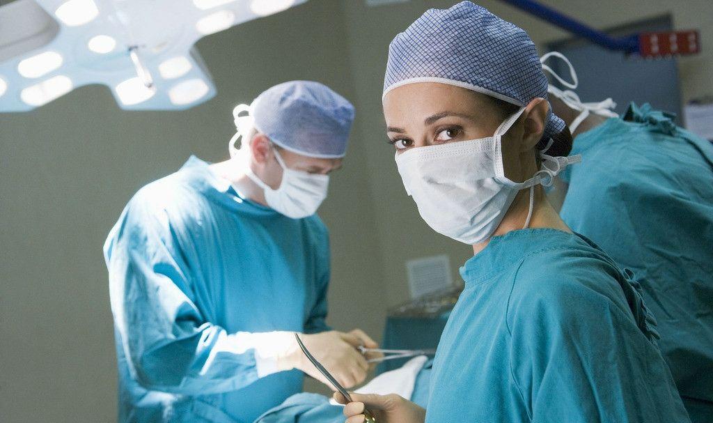 子宫内膜长息肉和长肿瘤的区别,子宫息肉会是恶性肿瘤吗