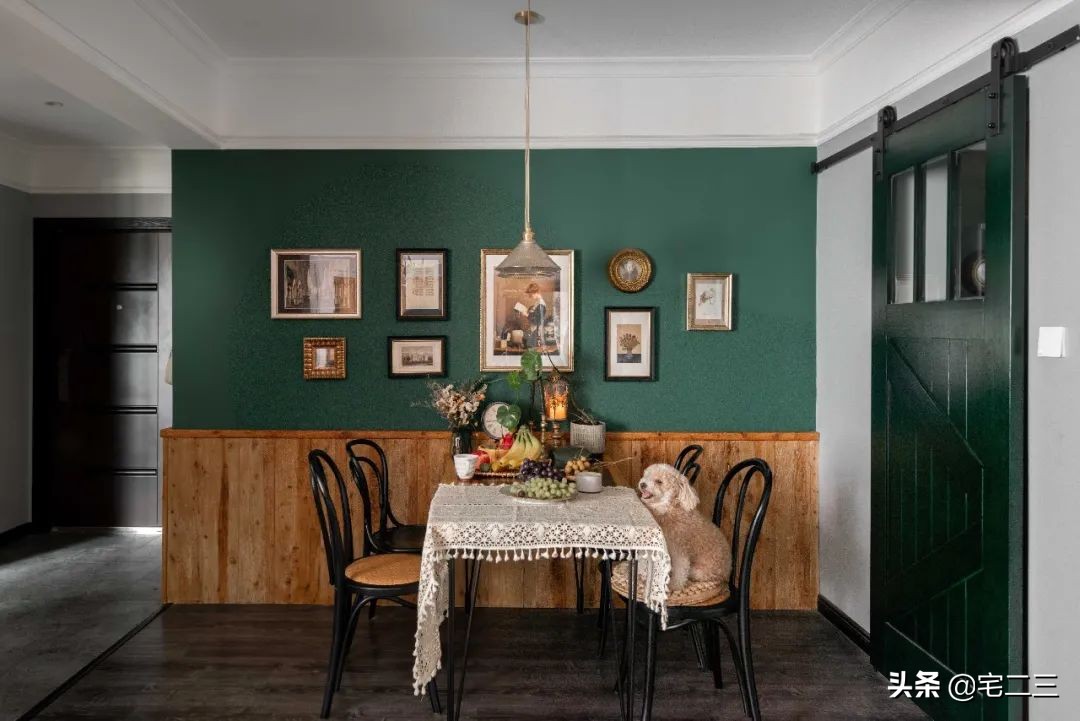 嗜好旧物的90后,用柔软的心构建家中岁月感