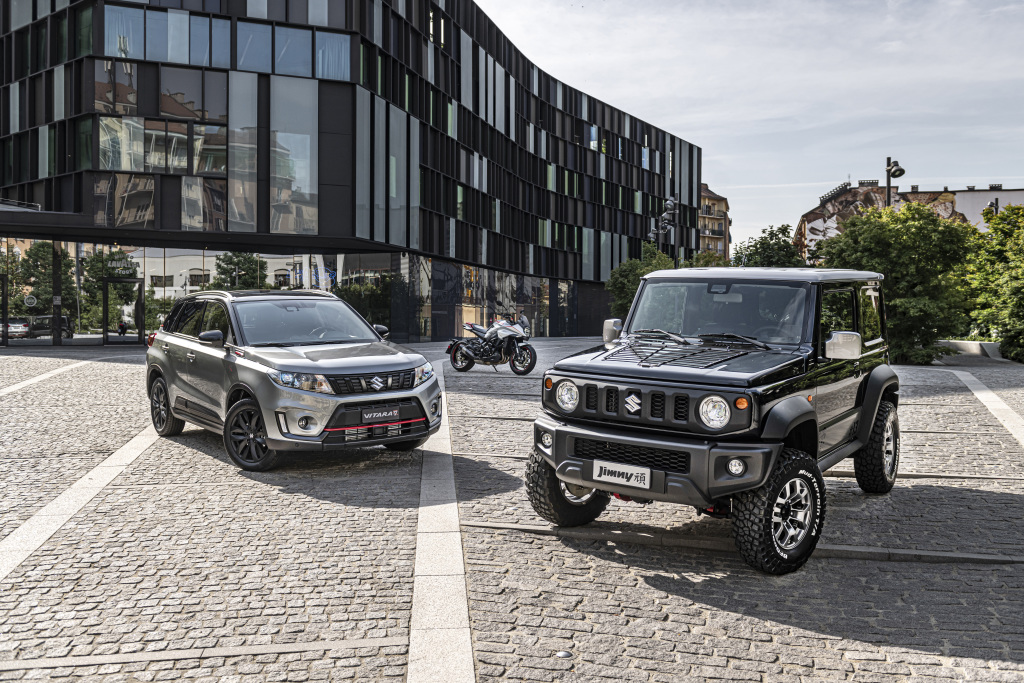 铃木吉姆尼越野车试驾,铃木吉姆尼麋鹿测评