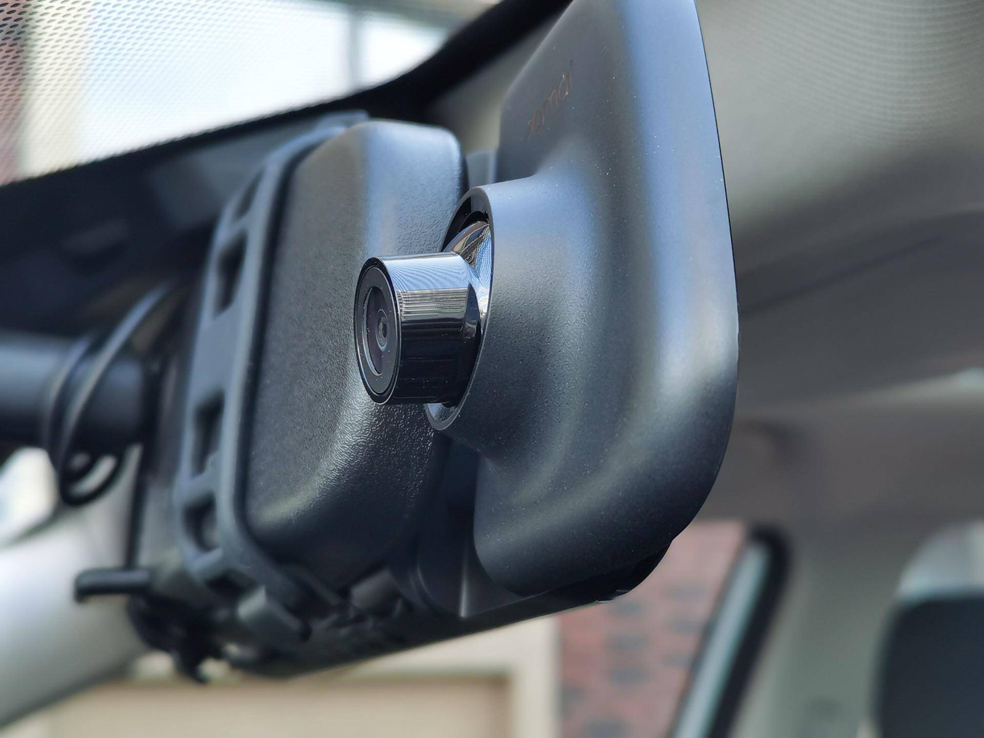 小米70迈流媒体后视镜不能触屏吗,流媒体后视镜为什么是鸡肋